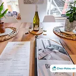 Chez Malou & Hugo Vue Proche Suisse & Stations ! بيت للعطل